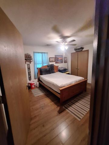 1808 W Walnut Street, Springfield, MO 65806