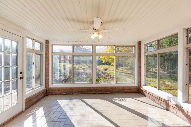 2482 East Wildwood Road, Springfield, MO 65804