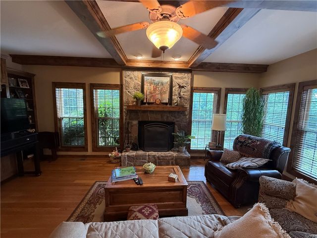 10822 Millstead Lane, Bentonville, AR 72712