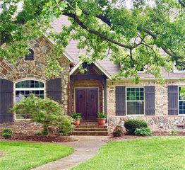 10822 Millstead Lane, Bentonville, AR 72712