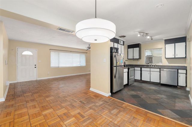1414 NE 13TH STREET, Gainesville, FL 32601