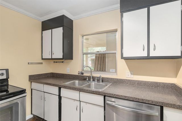 1414 NE 13TH STREET, Gainesville, FL 32601