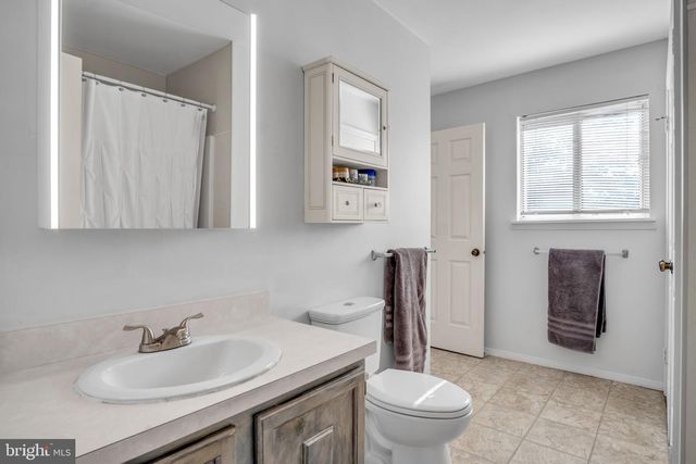 13 LILAC DRIVE, Mechanicsburg, PA 17050
