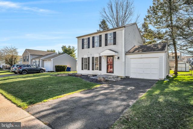 13 LILAC DRIVE, Mechanicsburg, PA 17050
