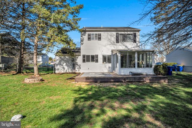 13 LILAC DRIVE, Mechanicsburg, PA 17050