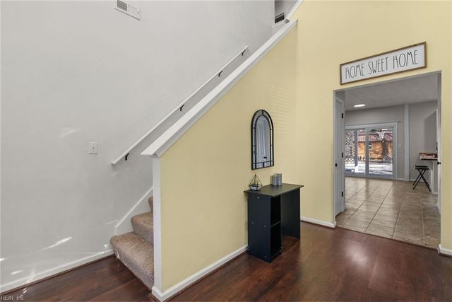 109 Bishops CT, Chesapeake, VA 23323