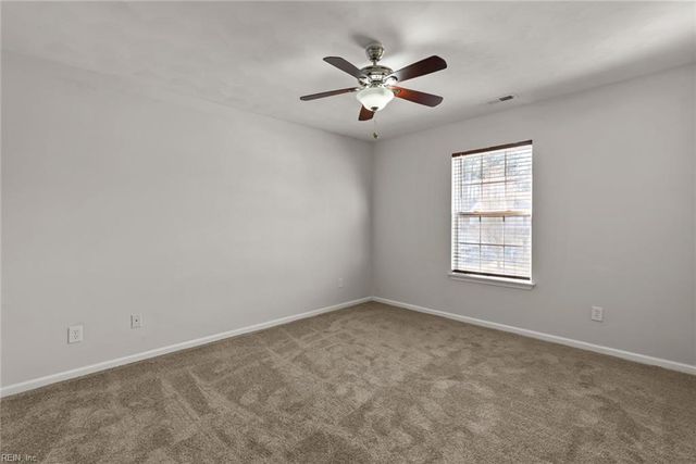 109 Bishops CT, Chesapeake, VA 23323