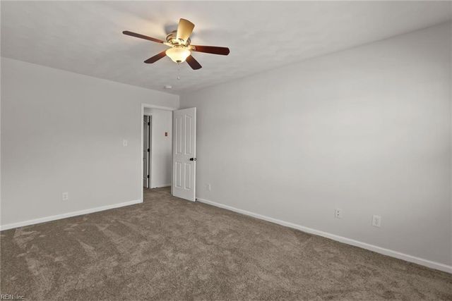 109 Bishops CT, Chesapeake, VA 23323