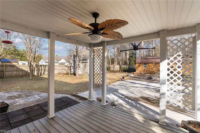 109 Bishops CT, Chesapeake, VA 23323