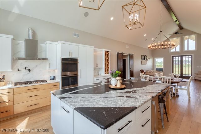 6440 Greig Lane, Van Buren, AR 72956