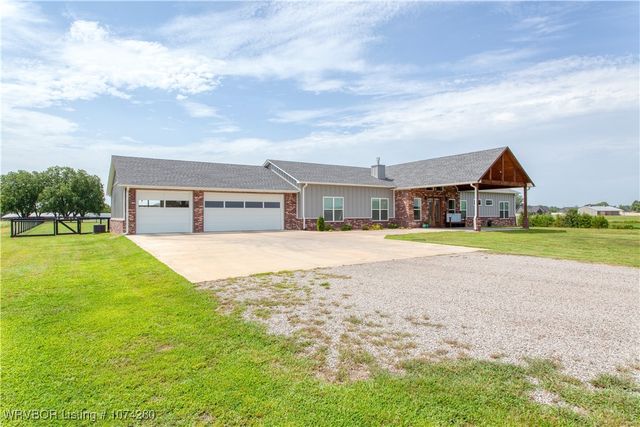 6440 Greig Lane, Van Buren, AR 72956