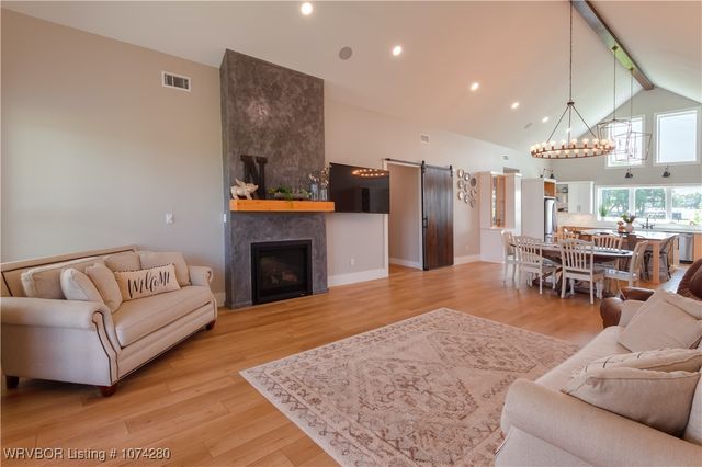 6440 Greig Lane, Van Buren, AR 72956