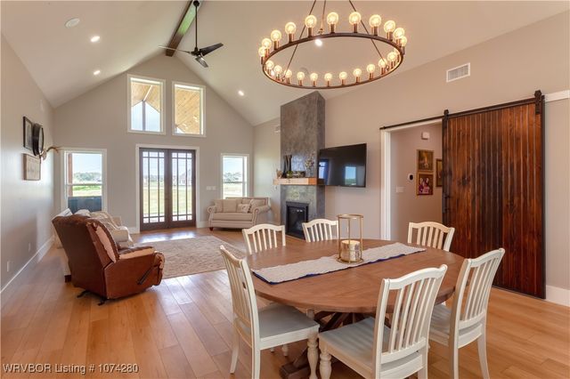 6440 Greig Lane, Van Buren, AR 72956
