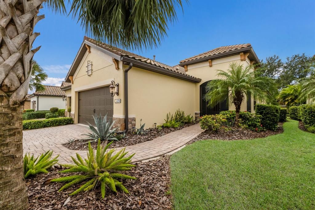 6314 POSITANO COURT, Sarasota, FL 34243