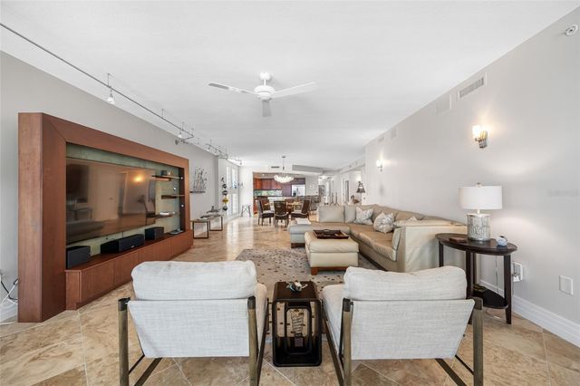 1350 GULF BOULEVARD 604, Clearwater, FL 33767