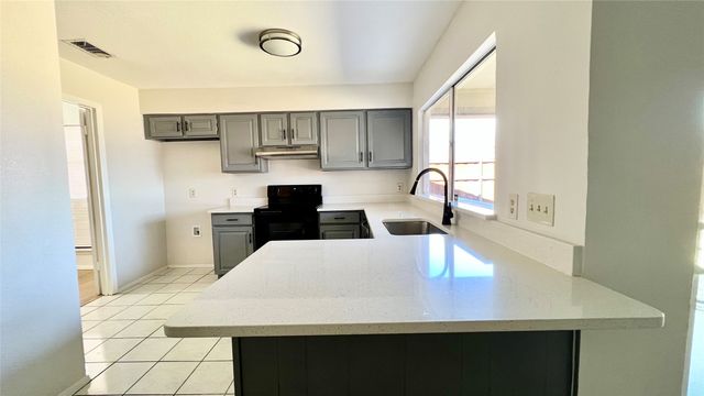 2717 Concord Drive, Arlington, TX 76014