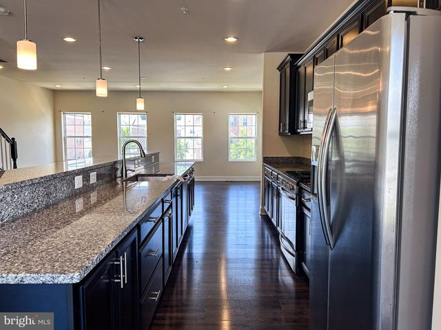 11240 SAINT LUKE DR, White Plains, MD 20695