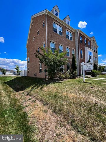 11240 SAINT LUKE DR, White Plains, MD 20695