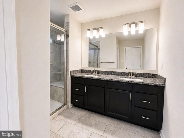 11240 SAINT LUKE DR, White Plains, MD 20695