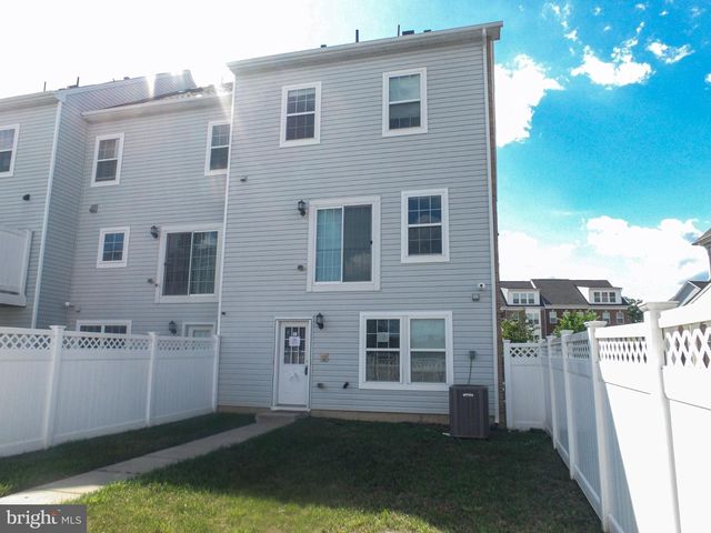 11240 SAINT LUKE DR, White Plains, MD 20695