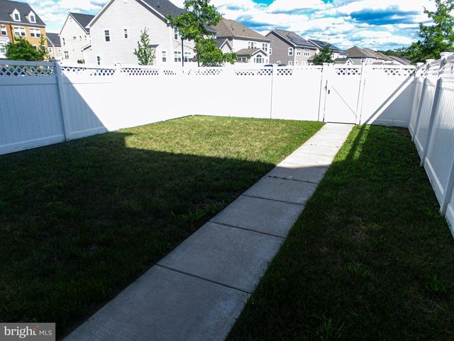 11240 SAINT LUKE DR, White Plains, MD 20695