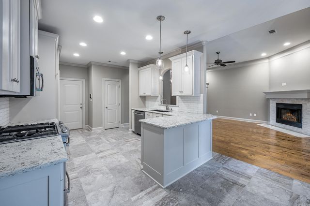 2701 Aberdeen Dr, Bryant, AR 72019