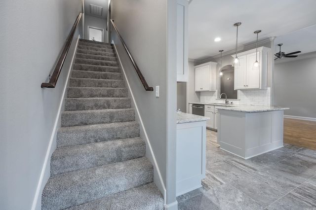 2701 Aberdeen Dr, Bryant, AR 72019