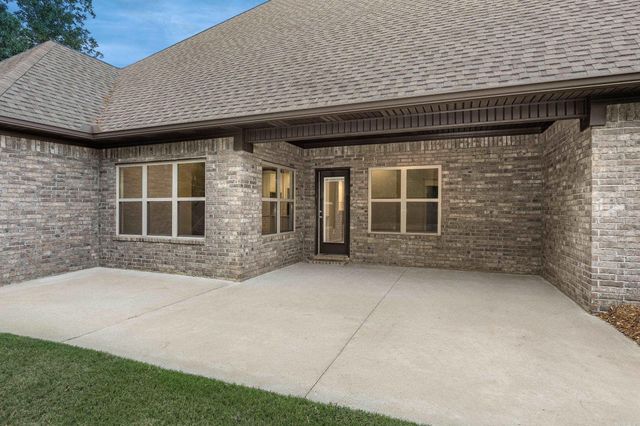 2701 Aberdeen Dr, Bryant, AR 72019