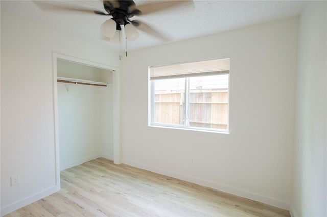 7006 Foxfield Lane, Humble, TX 77338