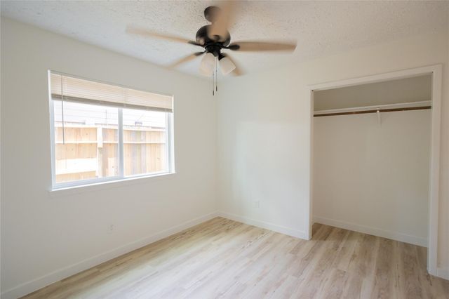 7006 Foxfield Lane, Humble, TX 77338