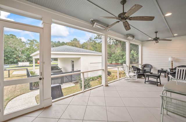 208 Coosaw Point Boulevard, Beaufort, SC 29907