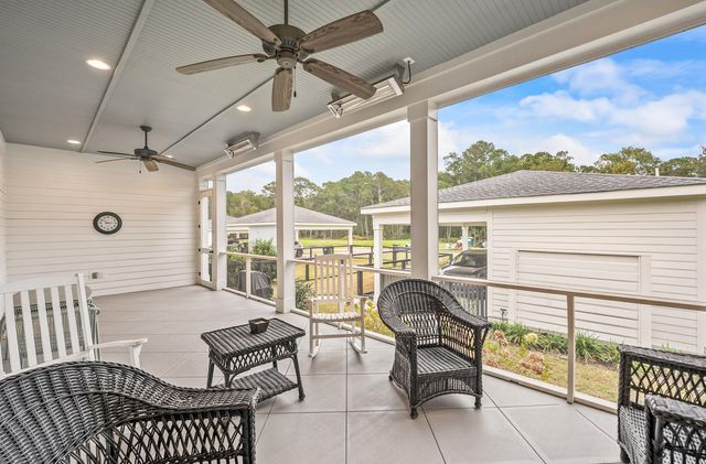 208 Coosaw Point Boulevard, Beaufort, SC 29907