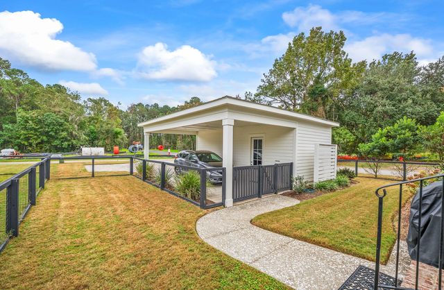 208 Coosaw Point Boulevard, Beaufort, SC 29907