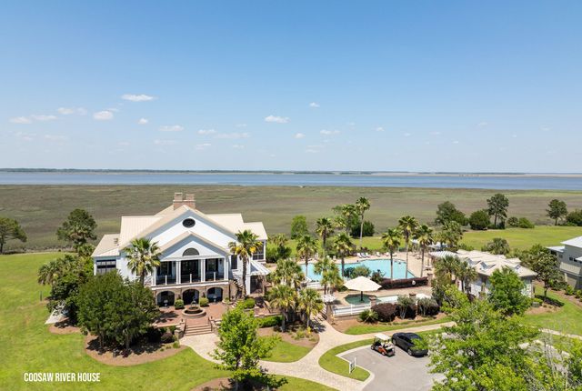 208 Coosaw Point Boulevard, Beaufort, SC 29907