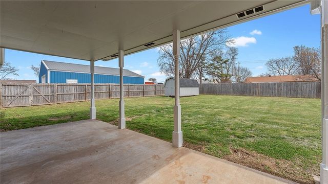 434 Alton Street, Cave Springs, AR 72718