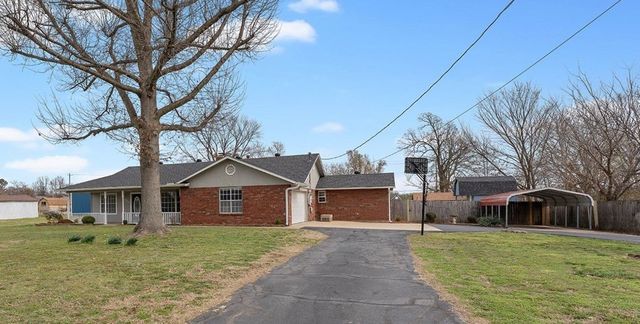 434 Alton Street, Cave Springs, AR 72718
