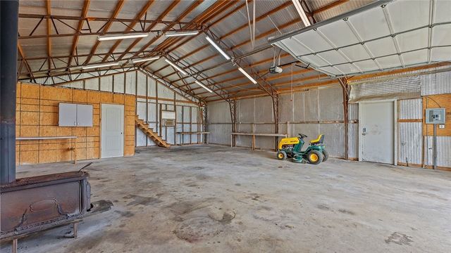 434 Alton Street, Cave Springs, AR 72718