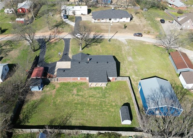 434 Alton Street, Cave Springs, AR 72718