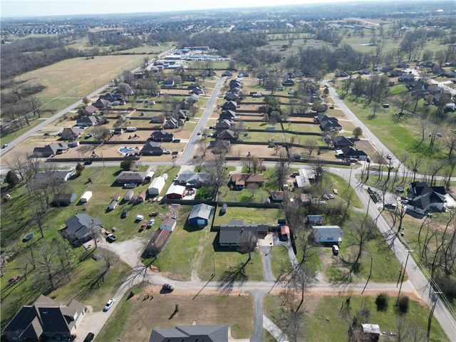 434 Alton Street, Cave Springs, AR 72718