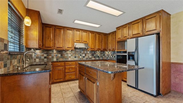 434 Alton Street, Cave Springs, AR 72718