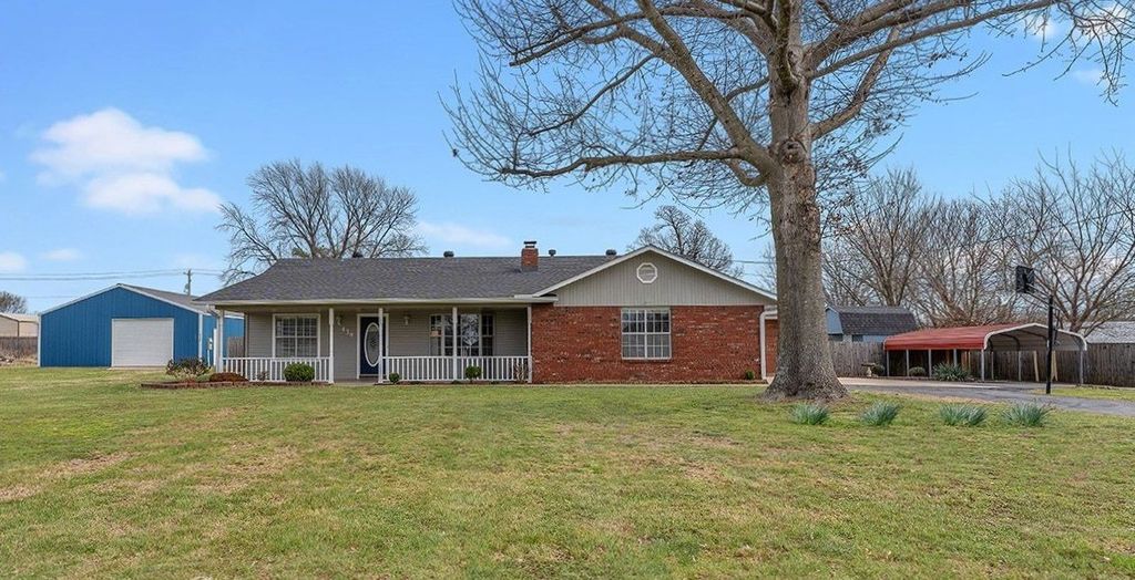 434 Alton Street, Cave Springs, AR 72718