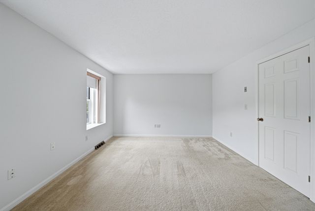 31 Shaw Farm Road 31, Canton, MA 02021
