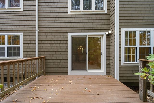 31 Shaw Farm Road 31, Canton, MA 02021