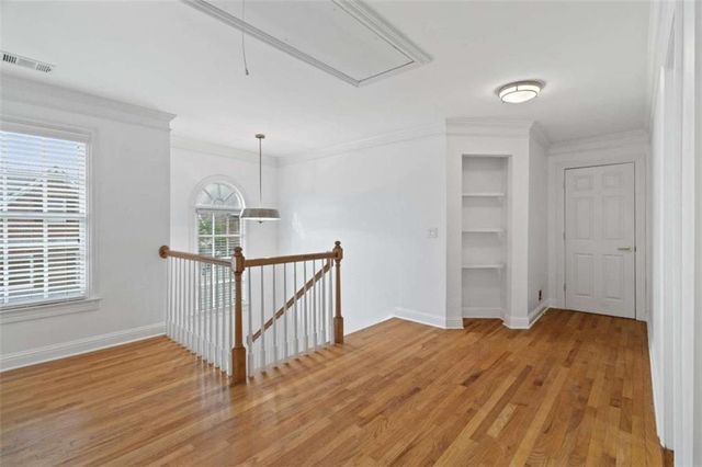 1711 Summit Glen Lane, Atlanta, GA 30329