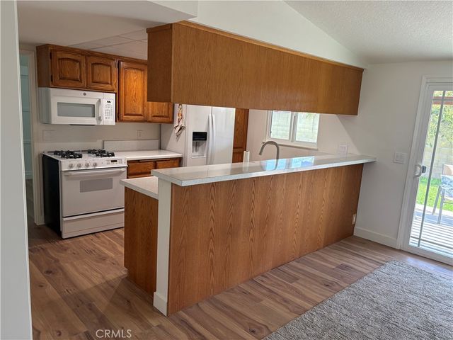 2142 Parsons Street, Costa Mesa, CA 92627