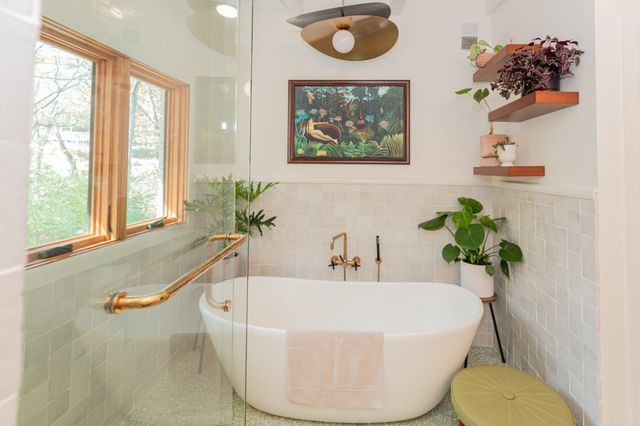 888 Forest Acres Dr, Nashville, TN 37220