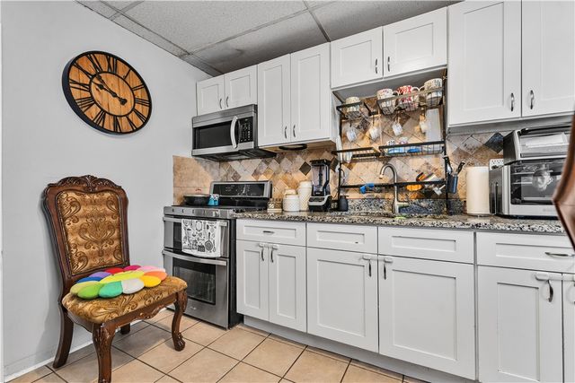 64 Pleasant Street, Providence, RI 02906