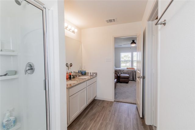 6029 Toby Bend, Bryan, TX 77807