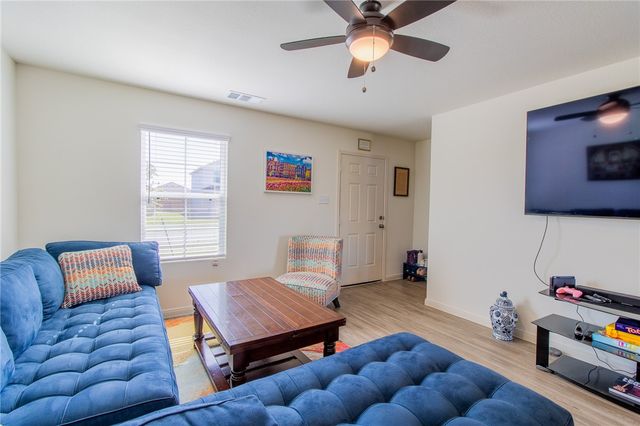 6029 Toby Bend, Bryan, TX 77807