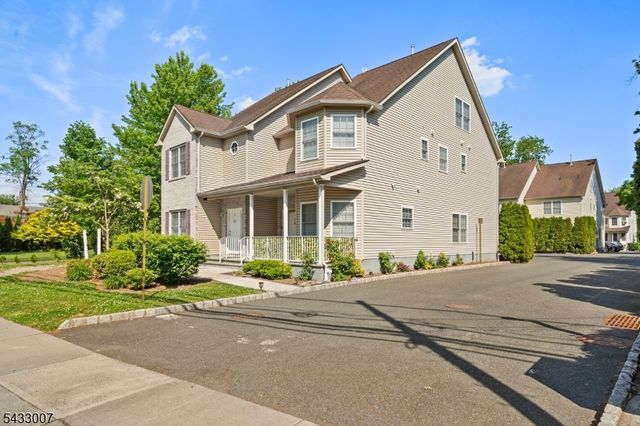 708 E Front St 2, Plainfield City, NJ 07060
